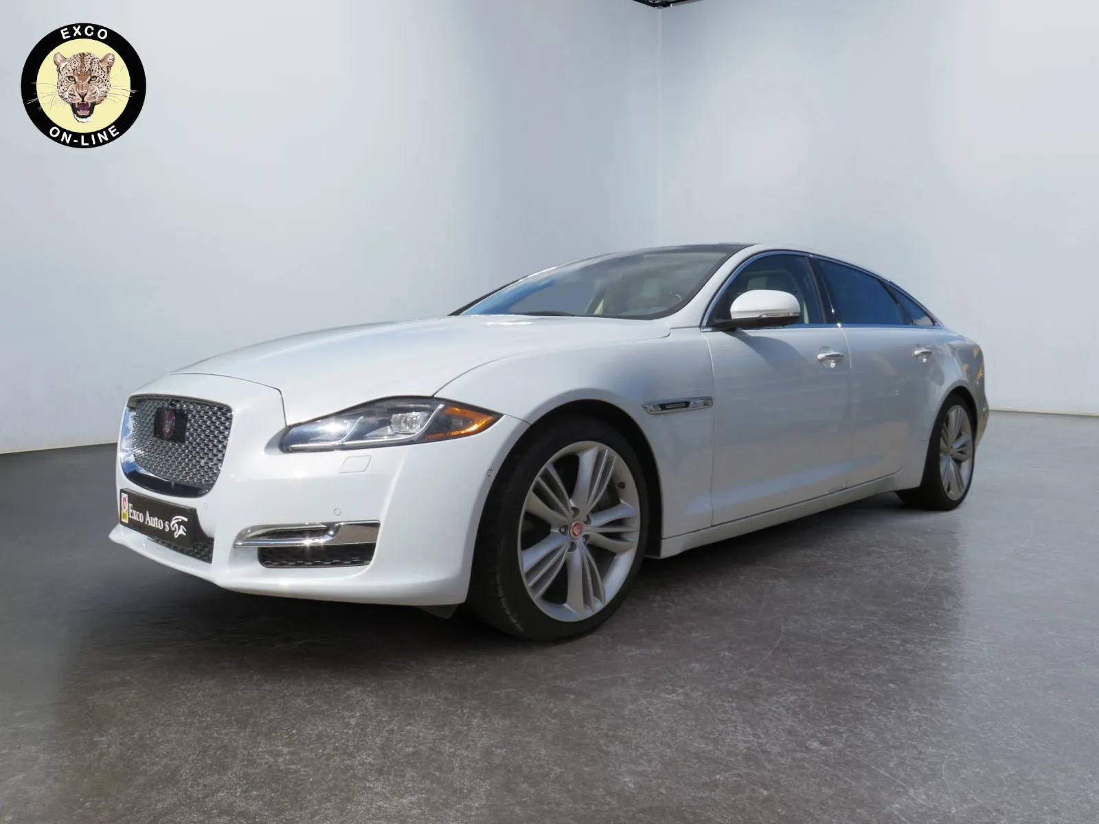 Jaguar XJR (2019) — foto 1
