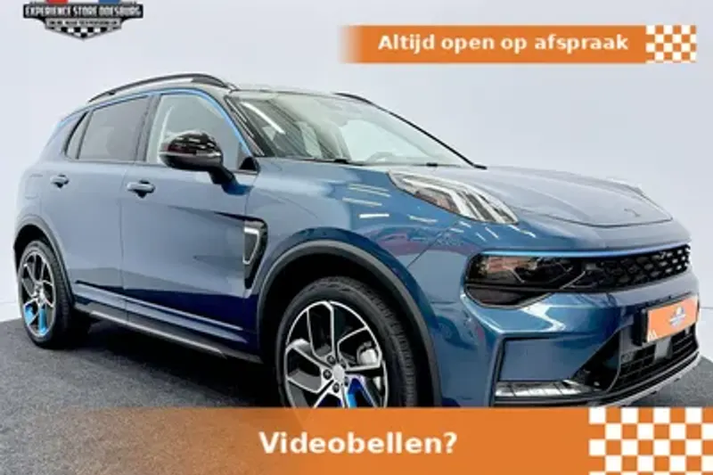 Lynk & Co 01 (2022)