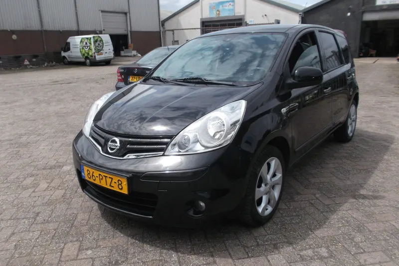 Nissan Note (2011)