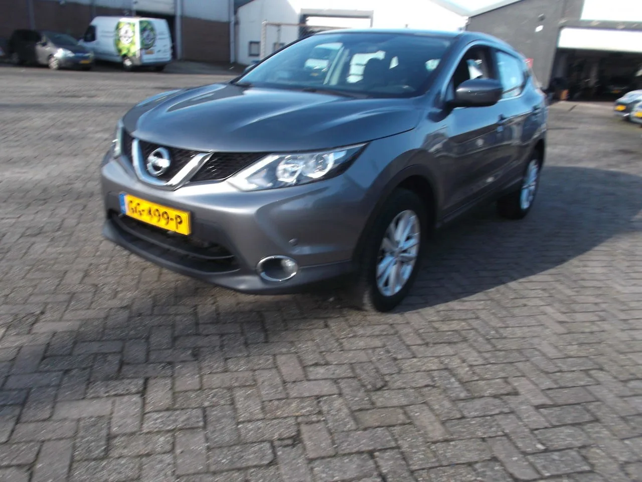 Nissan Qashqai (2015) — foto 1