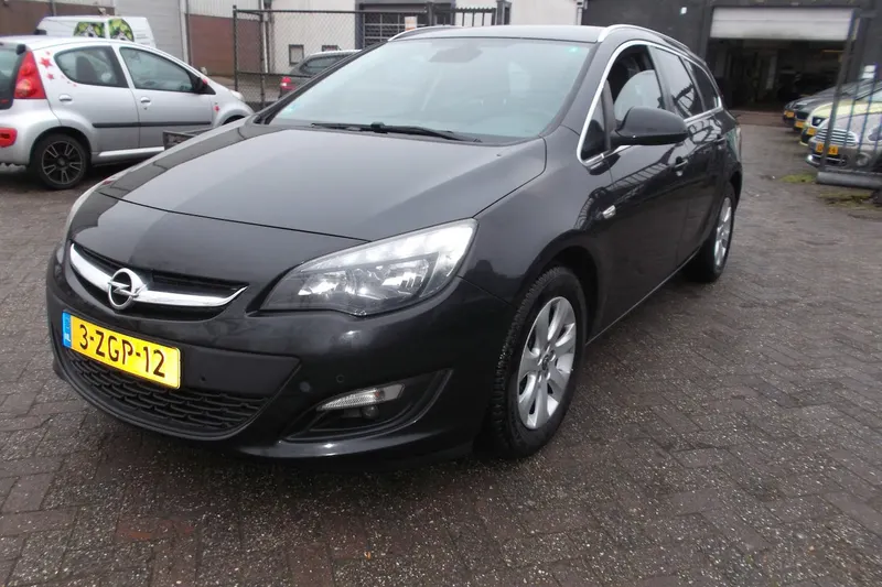 Opel Astra (2015)