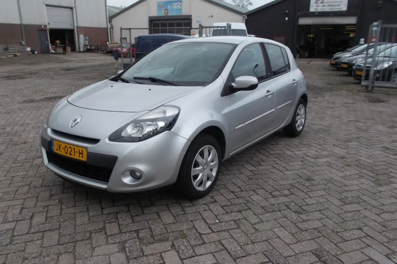 Renault Clio (2011)