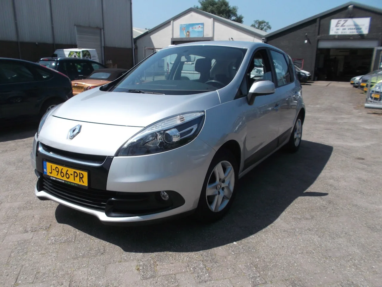 Renault Scénic (2013) — foto 1