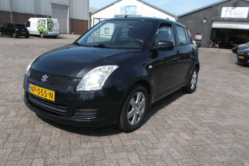 Suzuki Swift (2009)