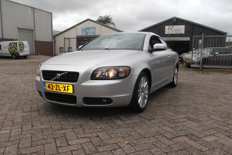 Volvo C70 (2008)