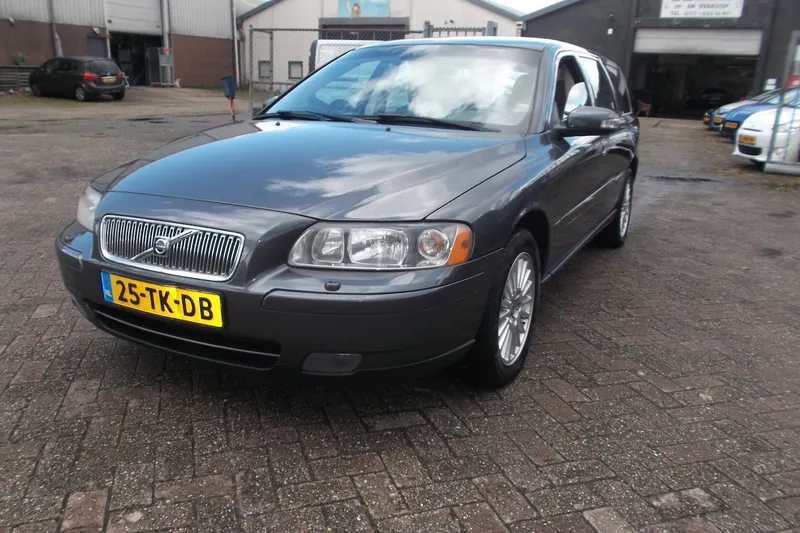 Volvo V70 (2006)