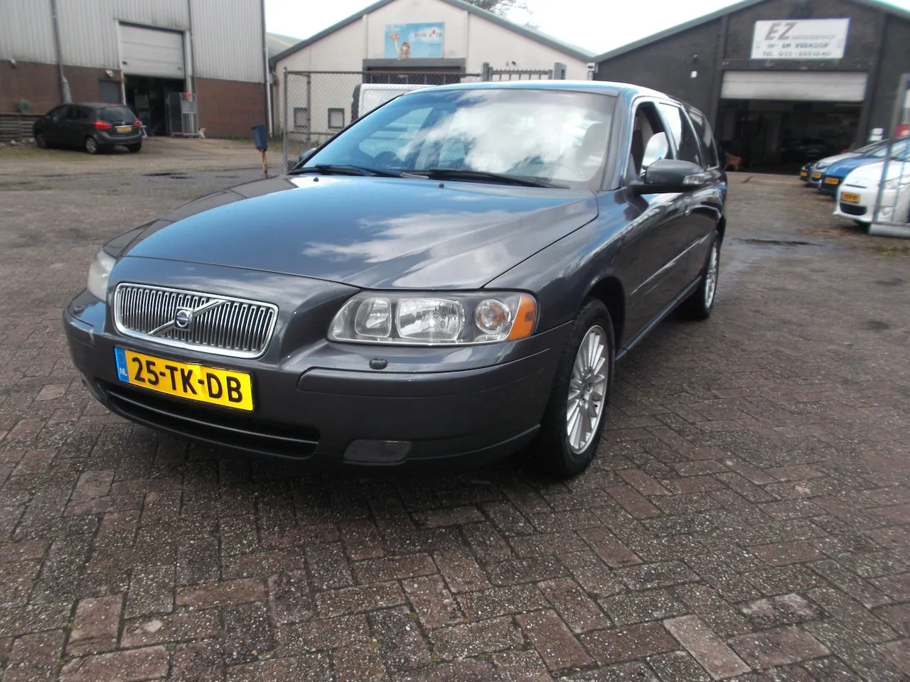 Volvo V70 (2006) — foto 1