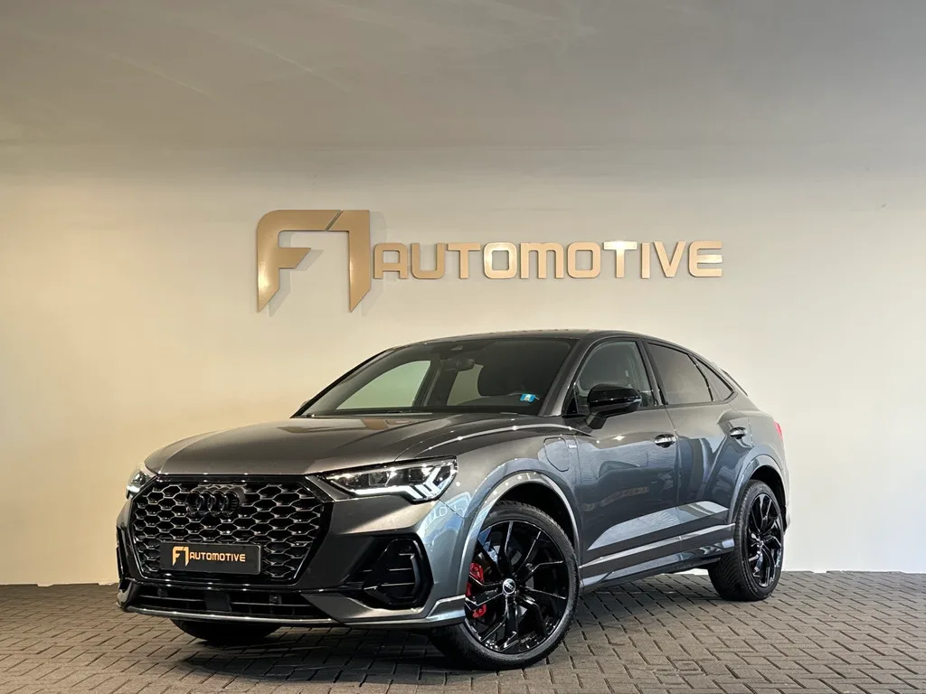 Audi Q3 Sportback (2023) — foto 1