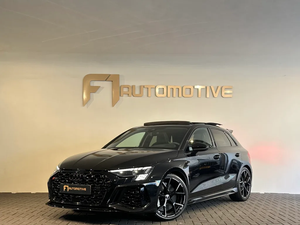 Audi RS 3 (2021) — foto 1