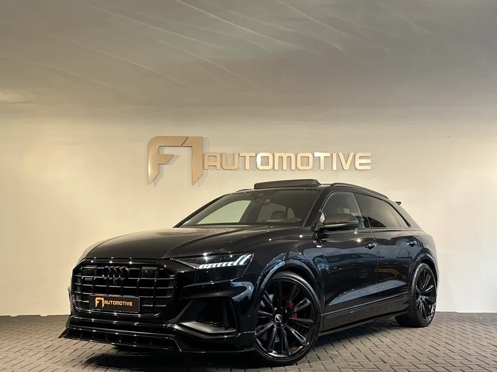 Audi Q8 (2021) — foto 1