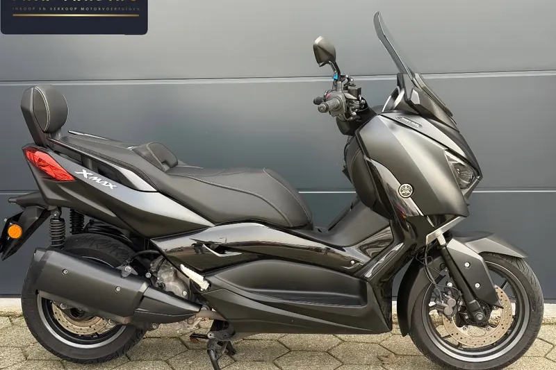 Yamaha Xmax (2021)