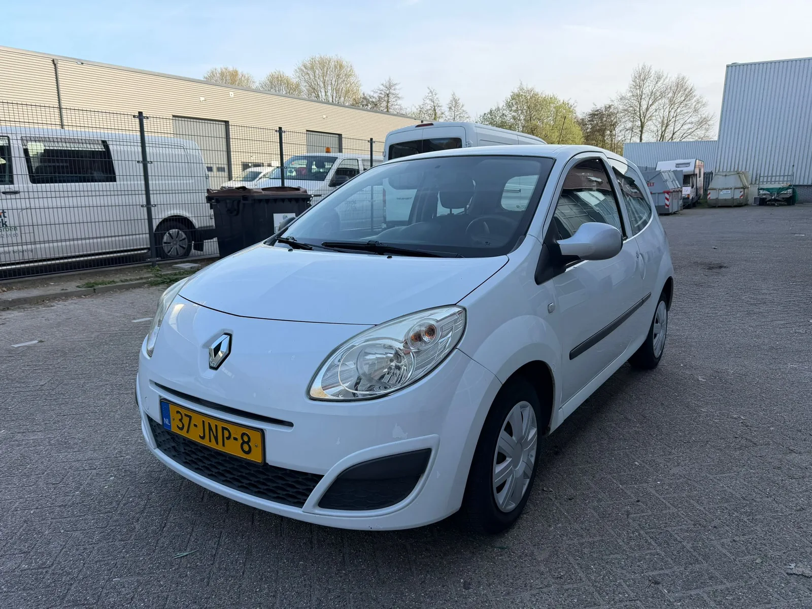 Renault Twingo (2009) — foto 1
