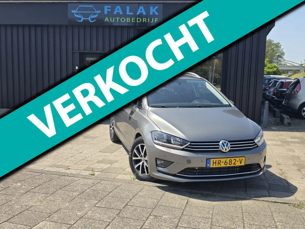 Volkswagen Golf Sportsvan (2016) — foto 1
