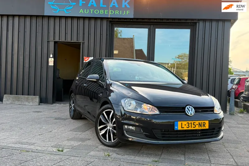 Volkswagen Golf (2015)