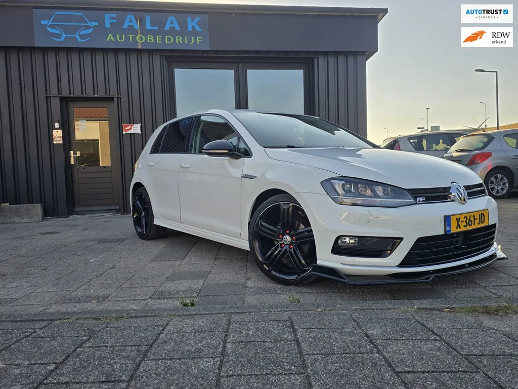 Volkswagen Golf (2016) — foto 1