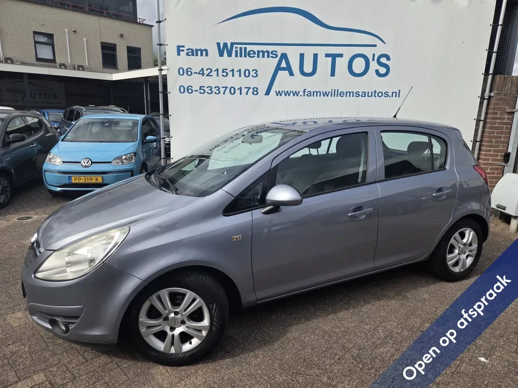 Opel Corsa (2010) — foto 1