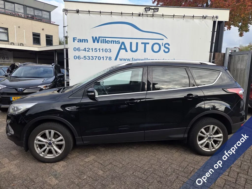 Ford Kuga (2018) — foto 1