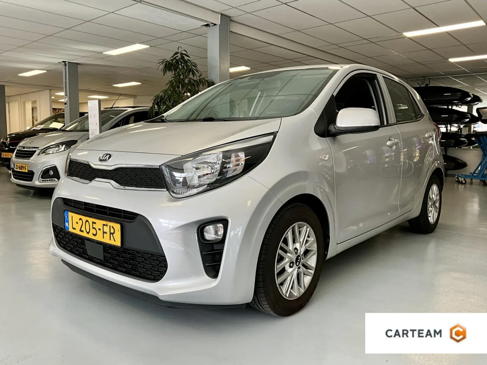 Kia Picanto (2021) — foto 1