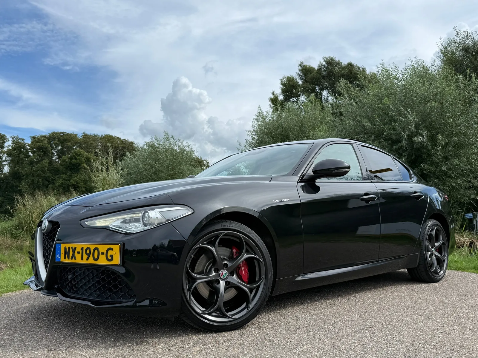 Alfa Romeo Giulia (2017) — foto 1