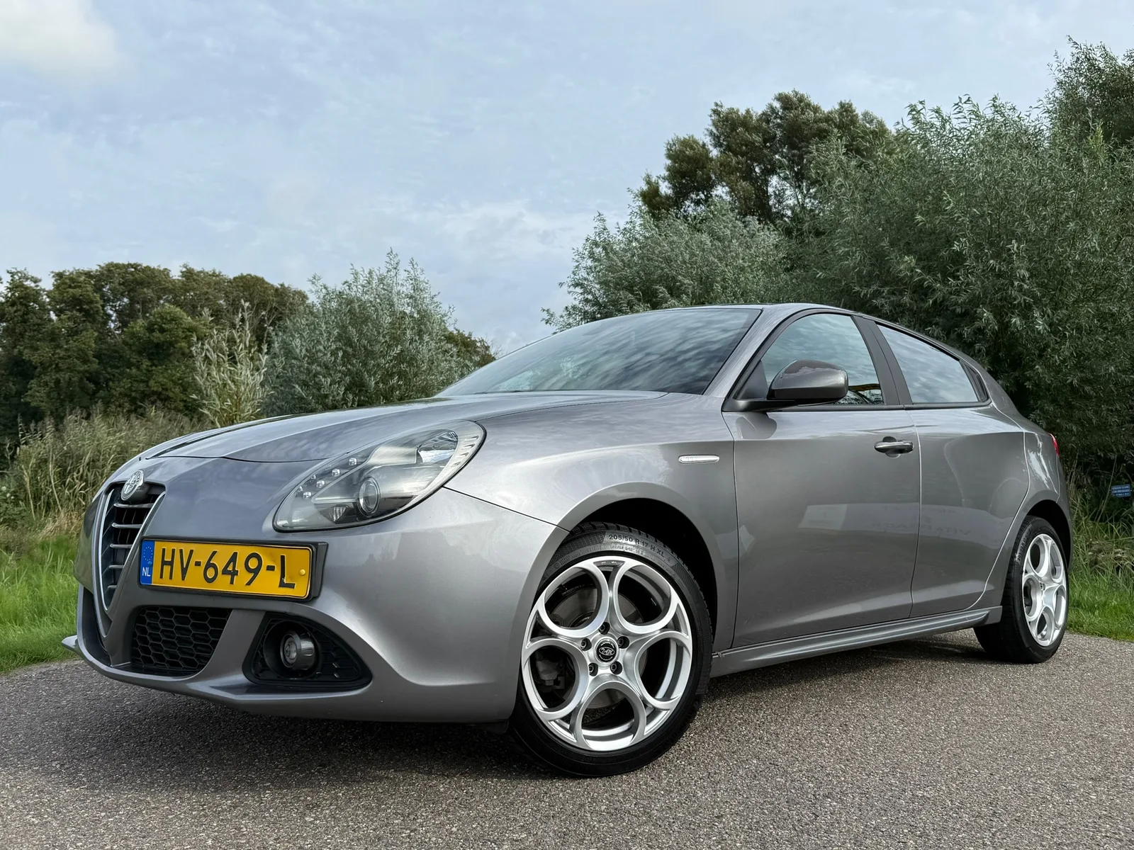 Alfa Romeo Giulietta (2016) — foto 1