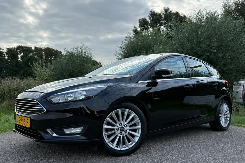 Ford Focus (2016)