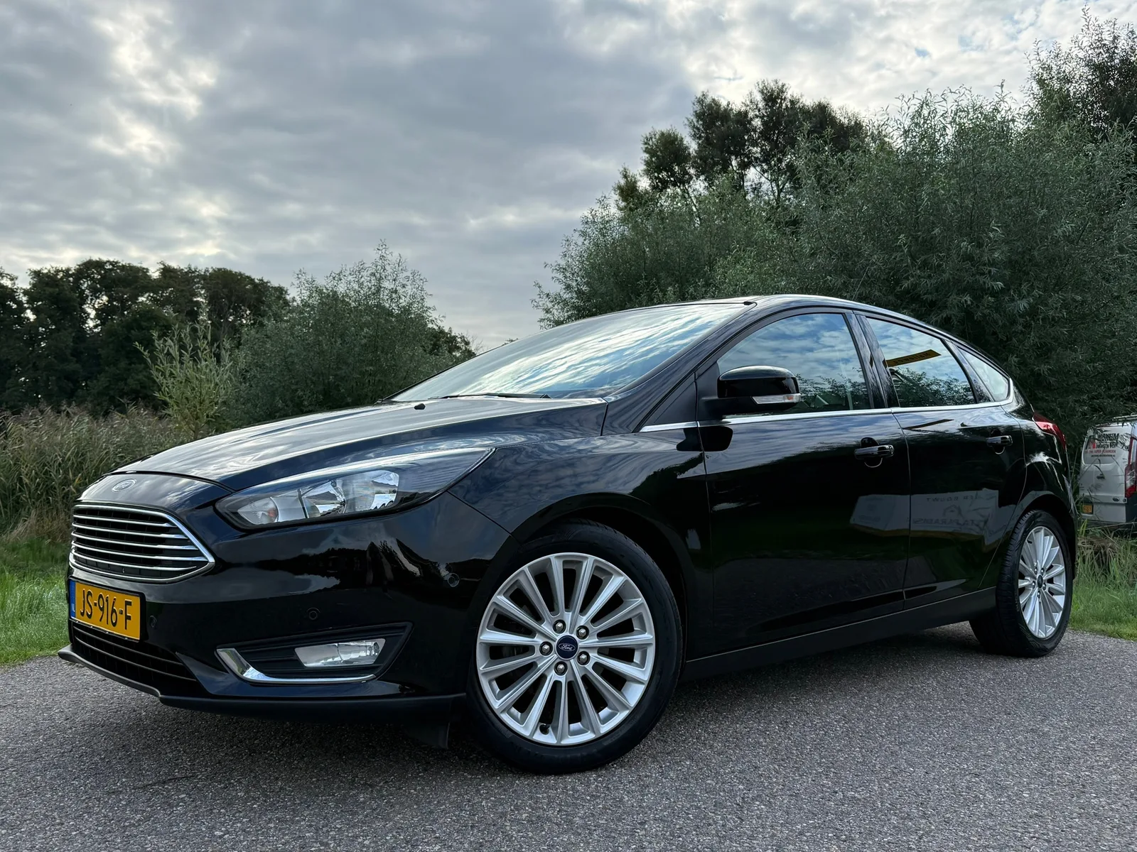 Ford Focus (2016) — foto 1