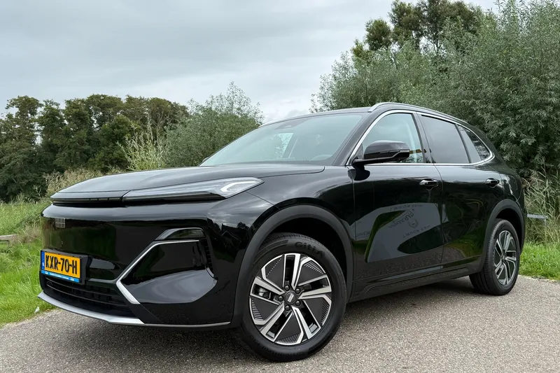 Geely Starray EM-i (2026)