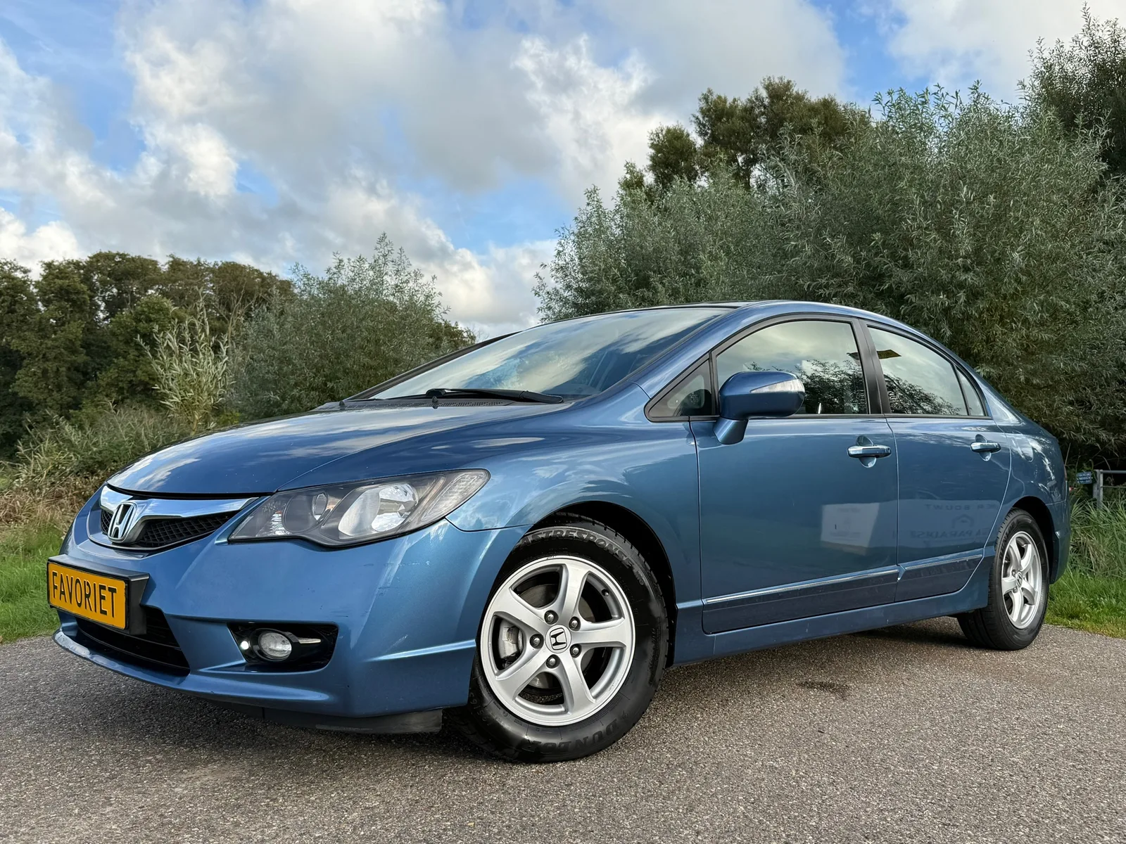 Honda Civic (2009) — foto 1