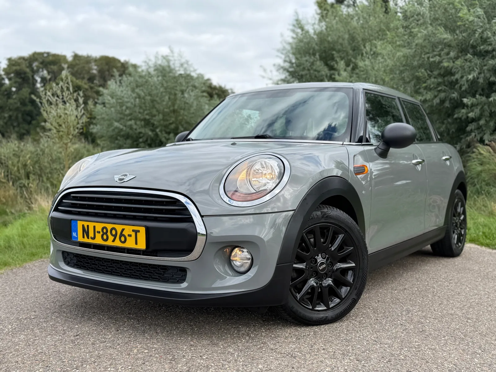 MINI One (2017) — foto 1