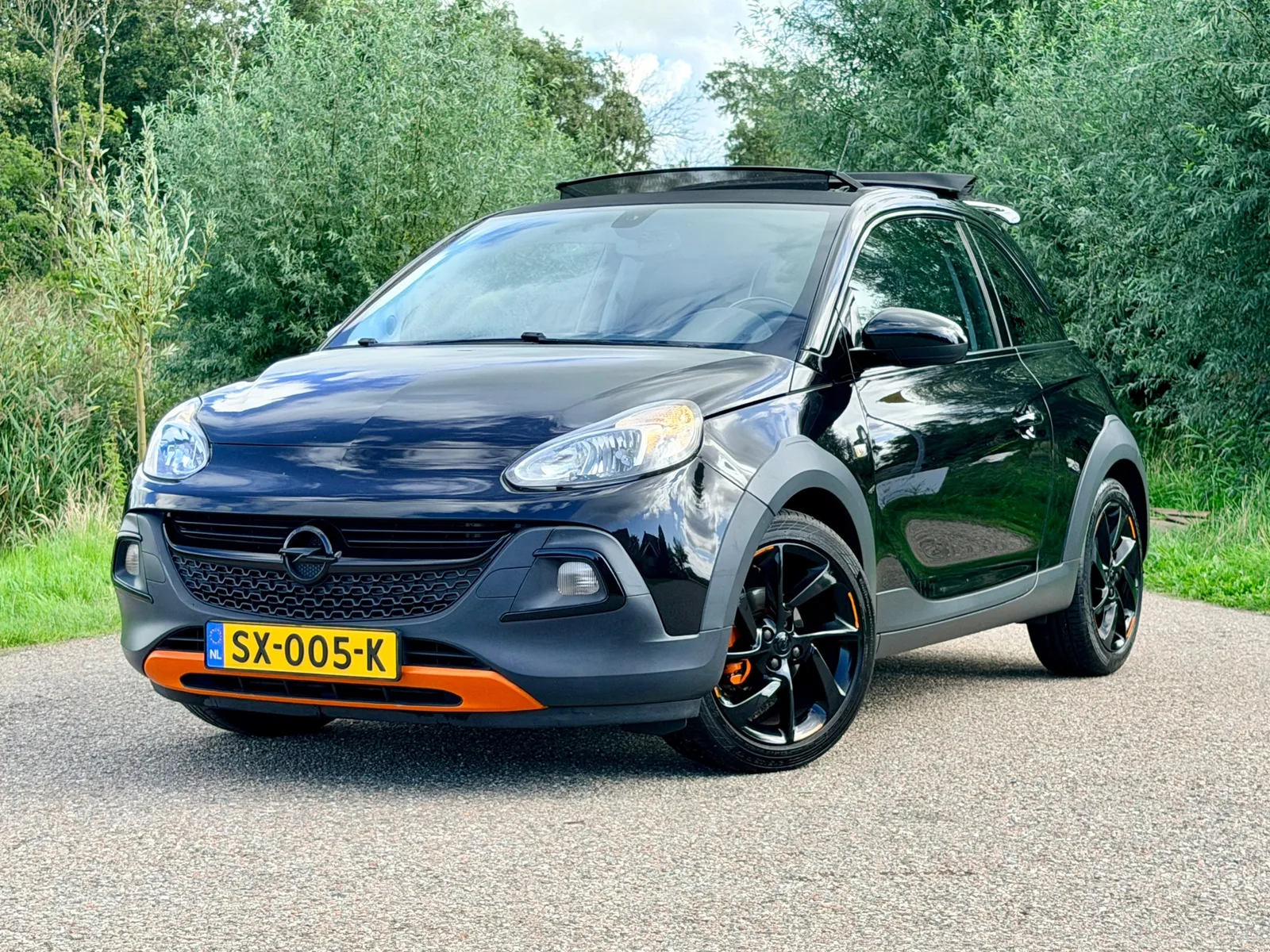 Opel Adam (2018) — foto 1