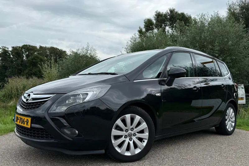 Opel Zafira Tourer (2016)