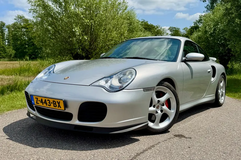 Porsche 911 (2001)