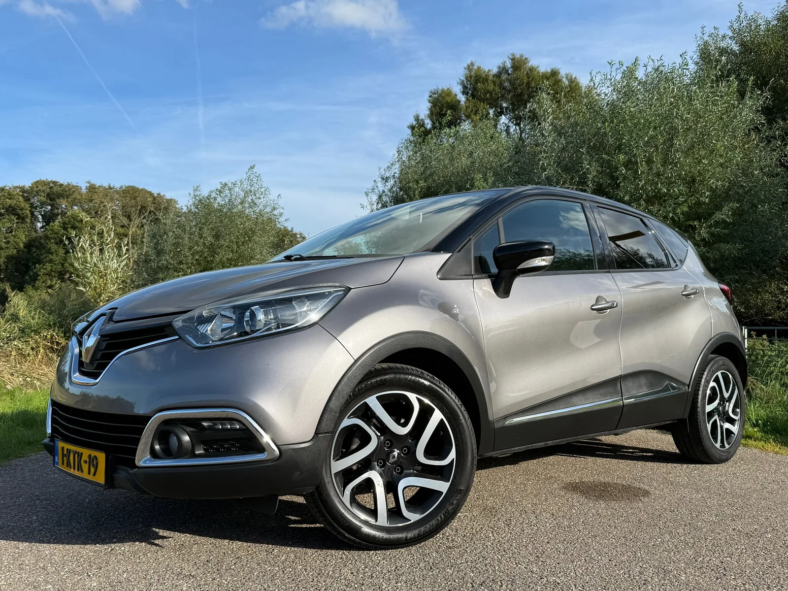 Renault Captur (2013) — foto 1