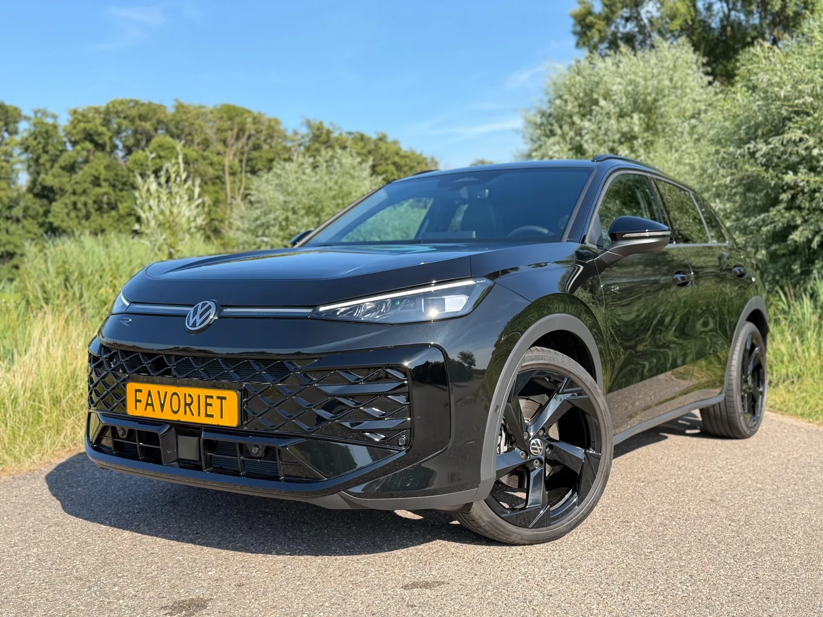 Volkswagen T-Roc (2026) — foto 1