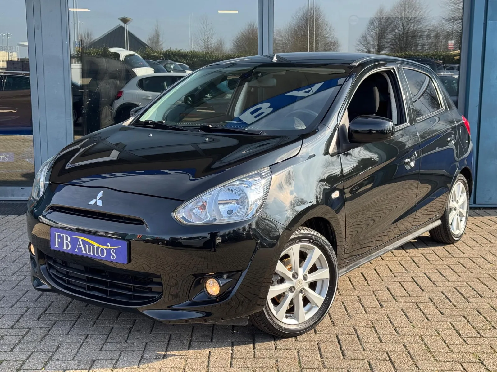 Mitsubishi Space Star (2013) — foto 1