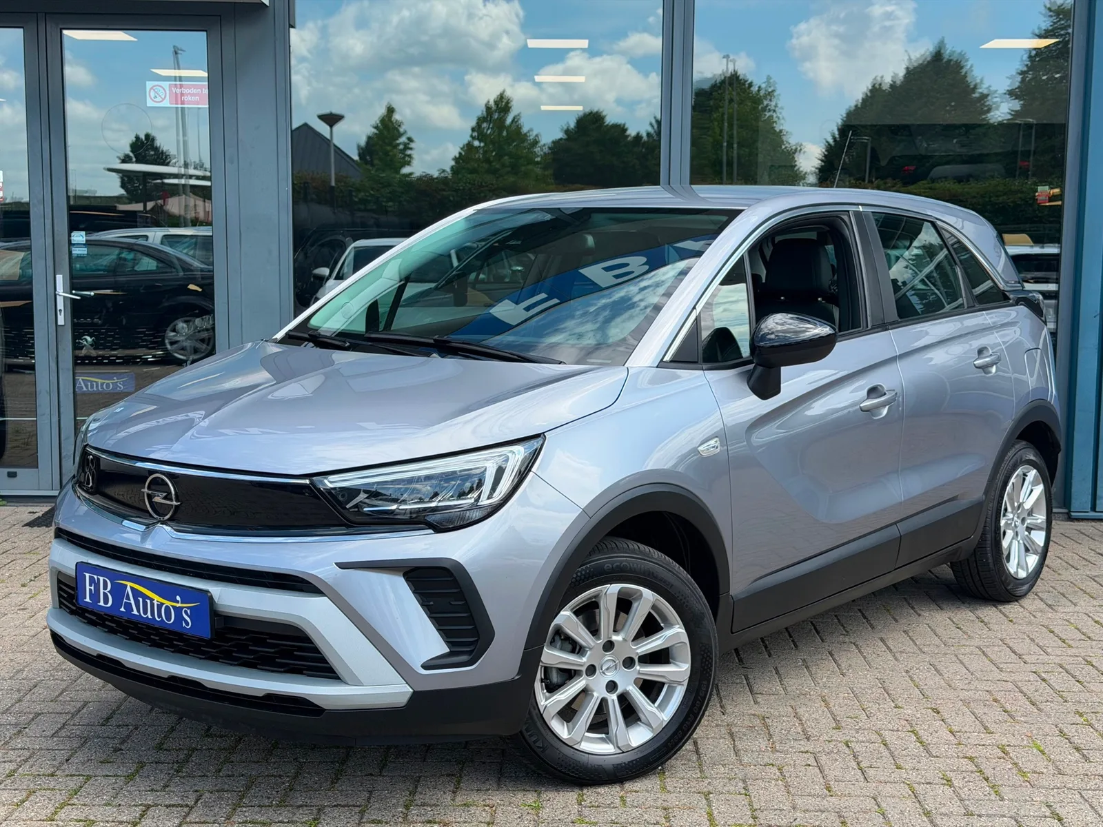 Opel Crossland (2021) — foto 1