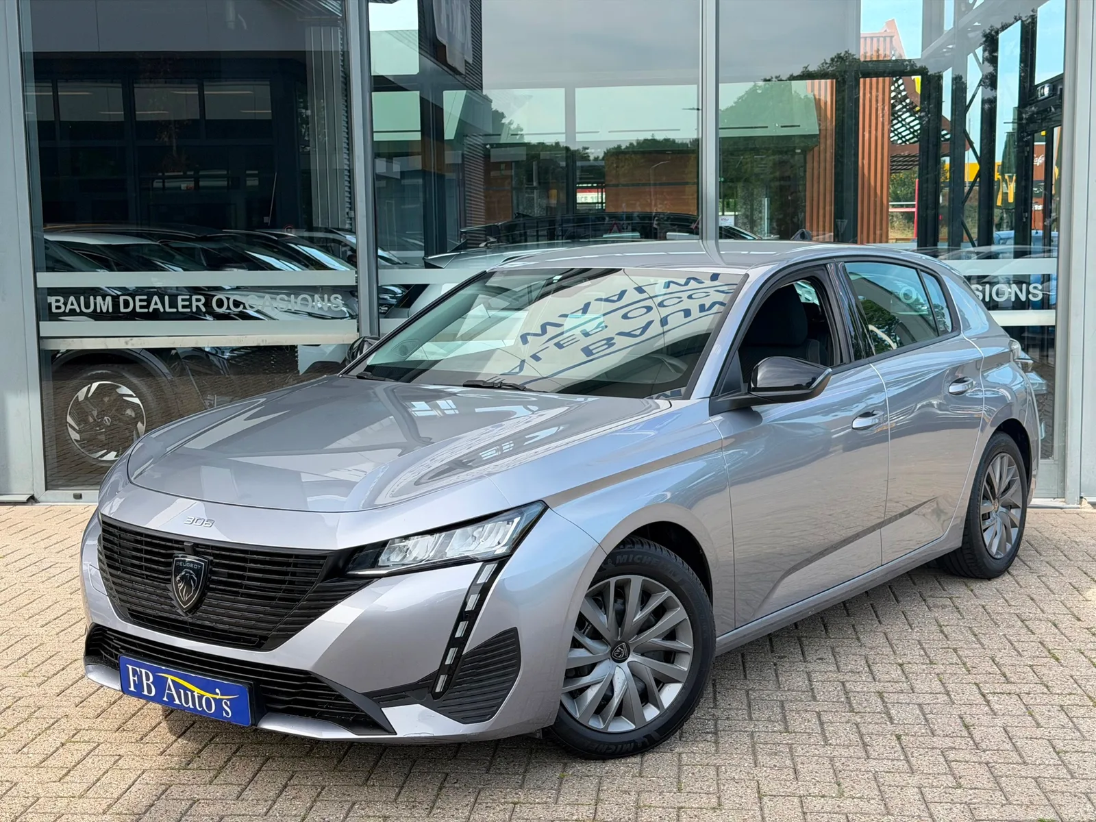 Peugeot 308 (2022) — foto 1