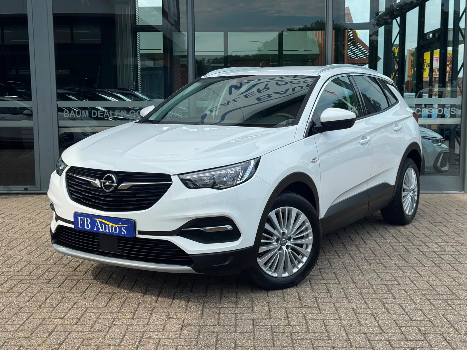 Opel Grandland (2018) — foto 1