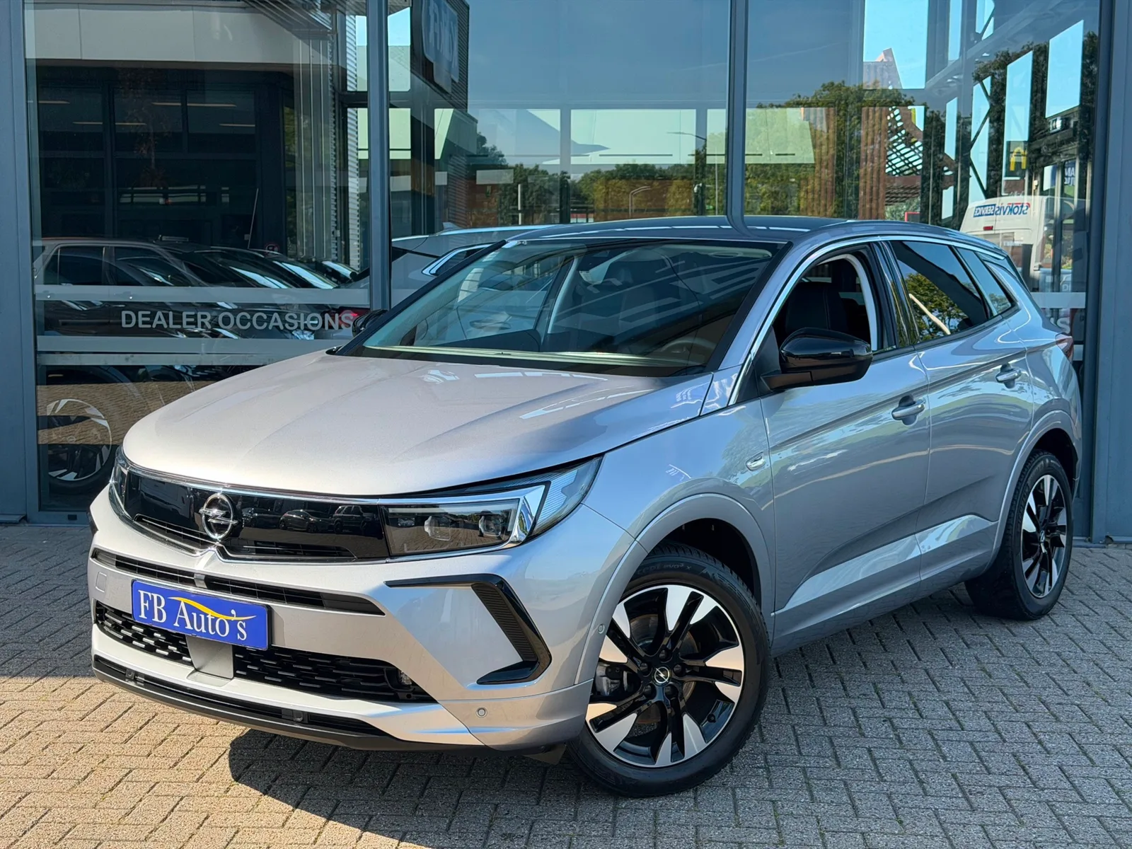 Opel Grandland (2022) — foto 1