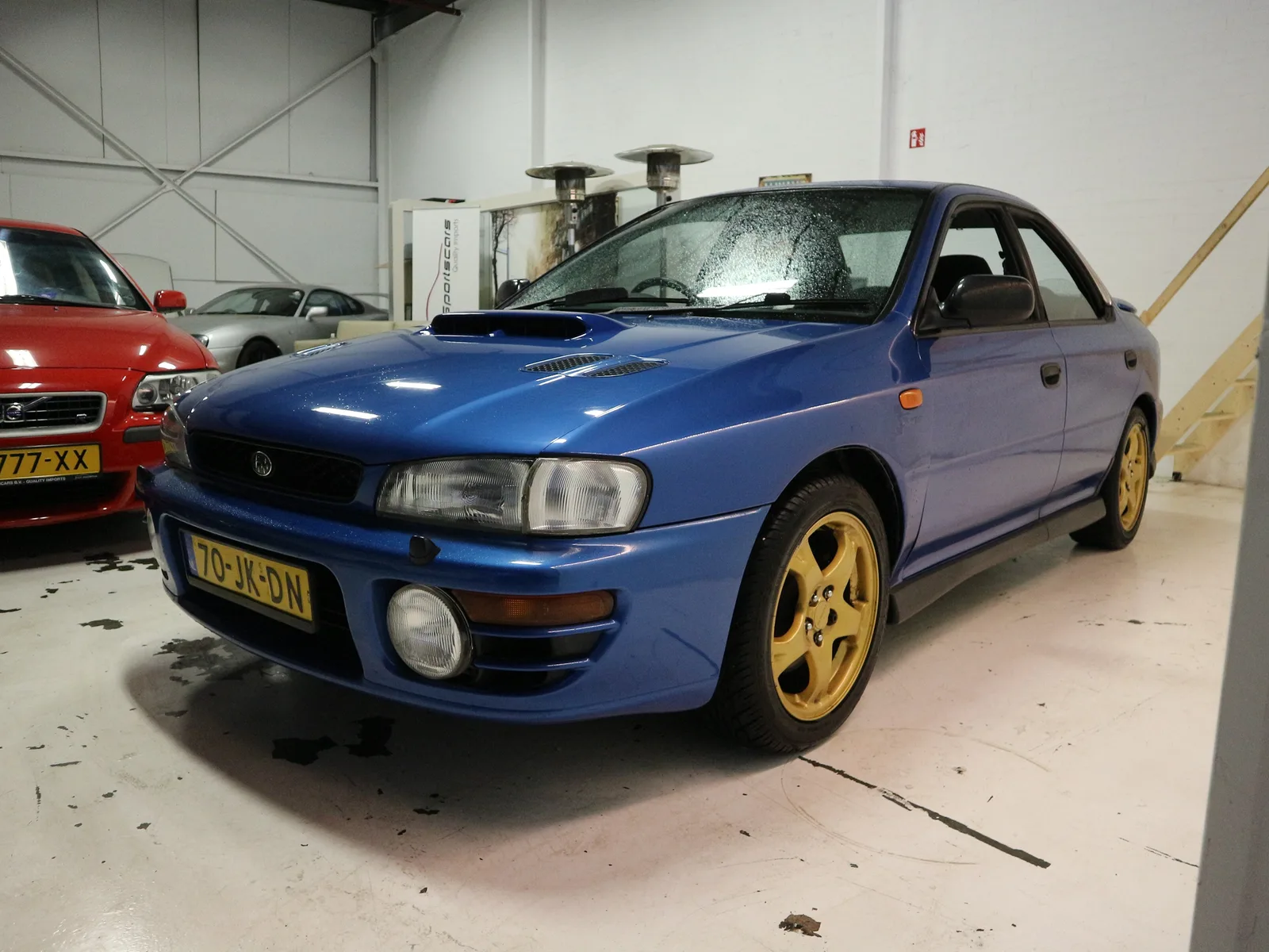 Subaru Impreza (1998) — foto 1