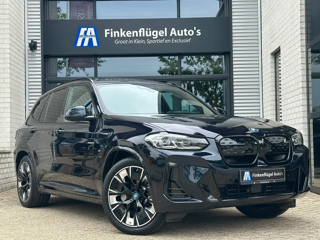 BMW iX3 (2022) — foto 1