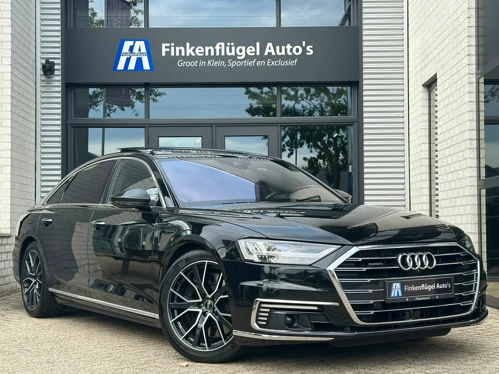 Audi A8 (2020) — foto 1