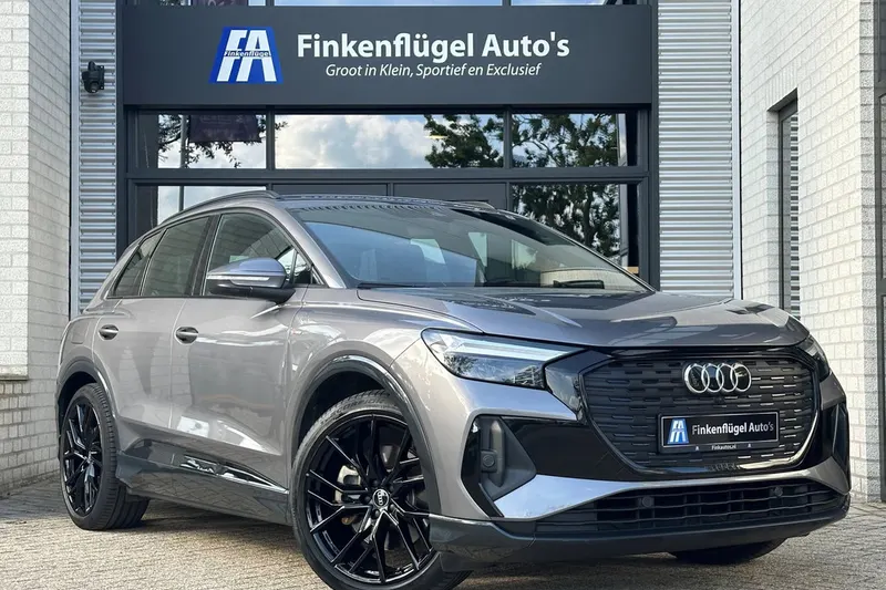 Audi Q4 e-tron (2021)