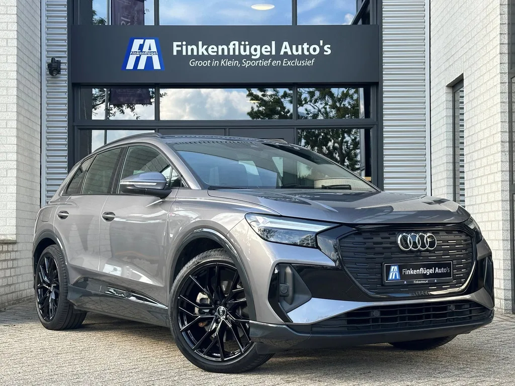Audi Q4 e-tron (2021) — foto 1