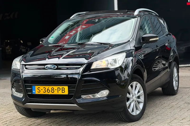 Ford Kuga (2016)