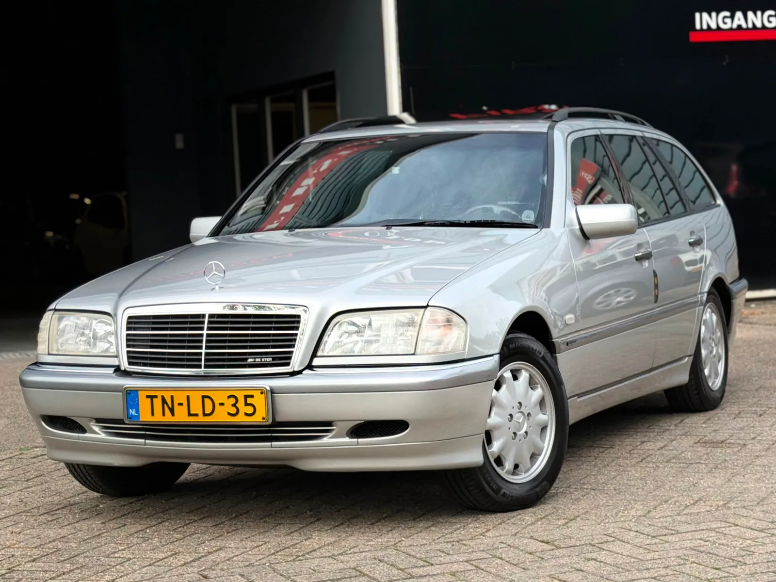 Mercedes-Benz C-Klasse (1998) — foto 1