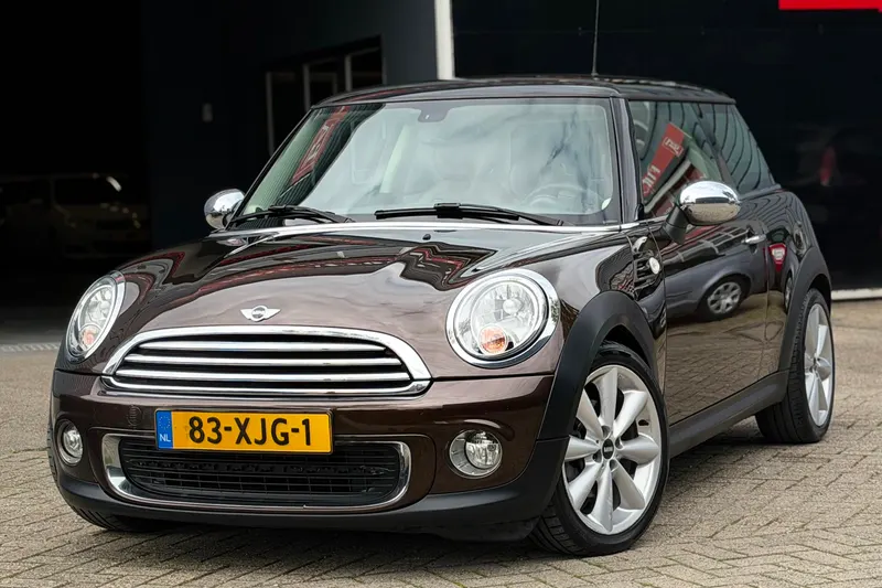 MINI Cooper (2012)