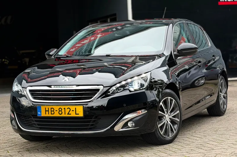 Peugeot 308 (2015)