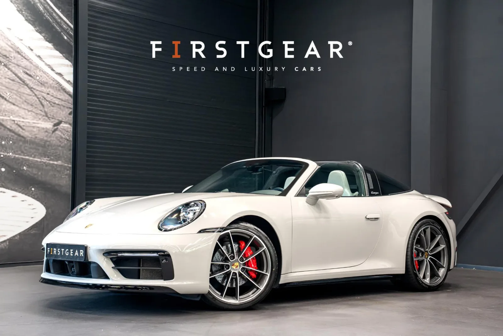 Porsche 911 (2022) — foto 1