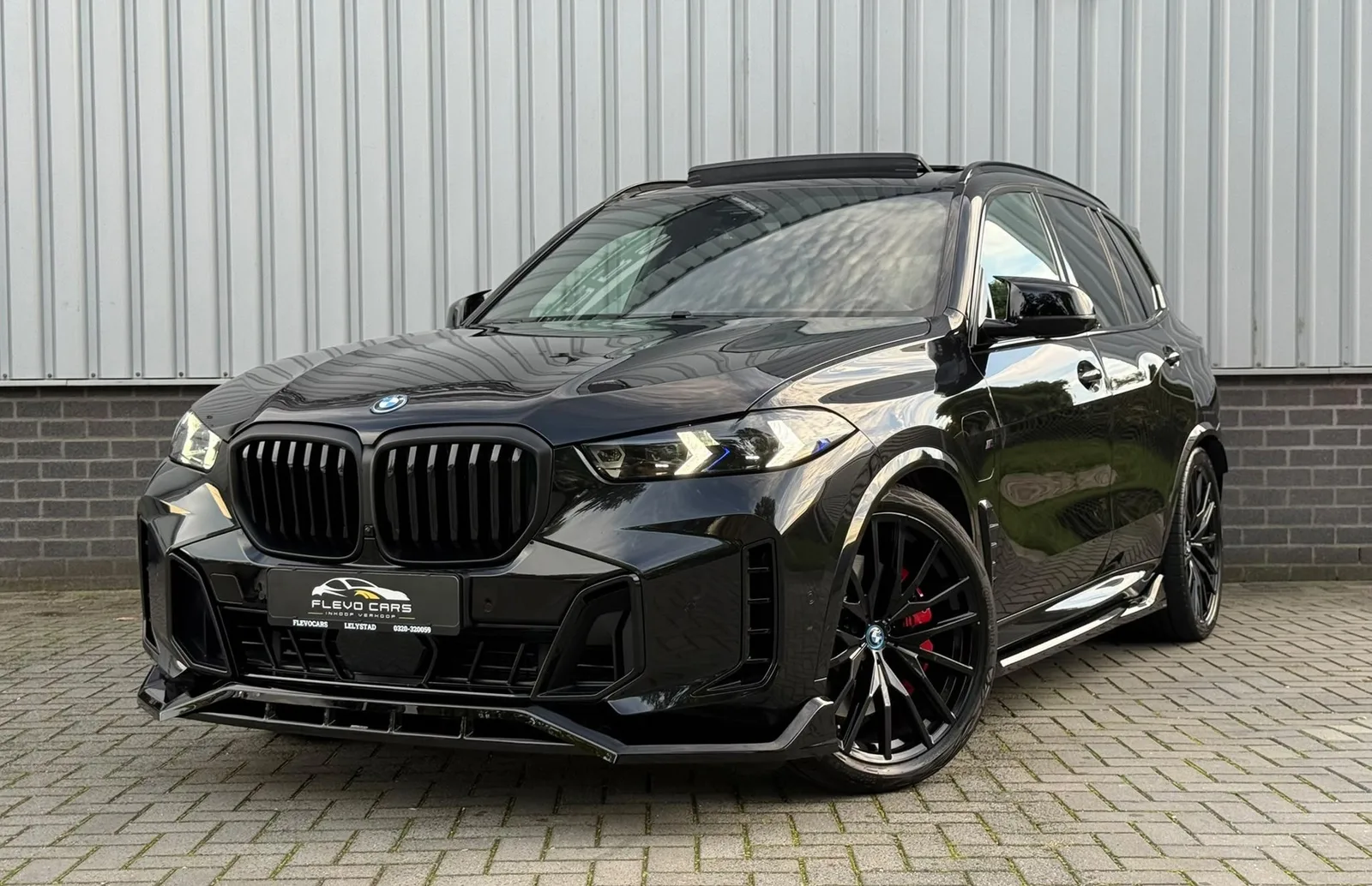 BMW X5 (2025) — foto 1